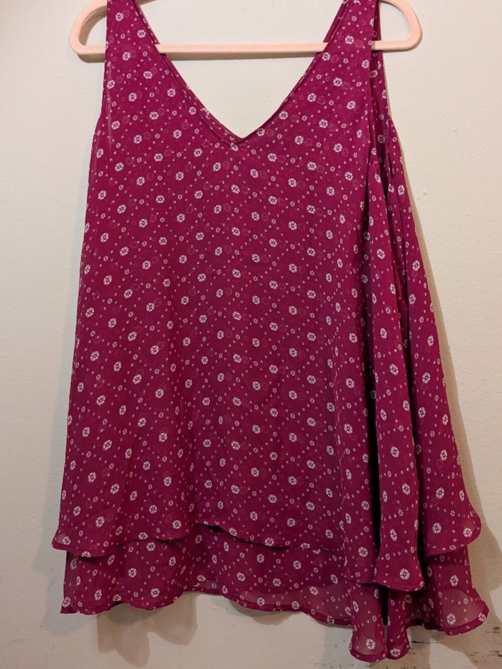 Lane Bryant Flowy Fucshia White Flower Tank Blouse Size 20